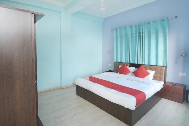 Hotel Manu Vinod Dharamshala Extérieur photo